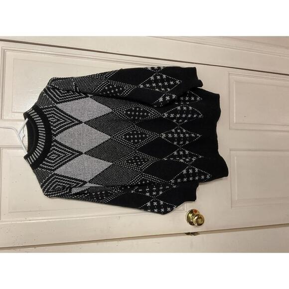 Fortune Knits Inc. Sweaters - fortune Knits Inc. vintage sweater size 38